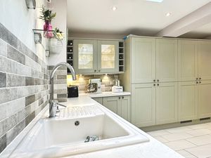 Planton Way- click for photo gallery